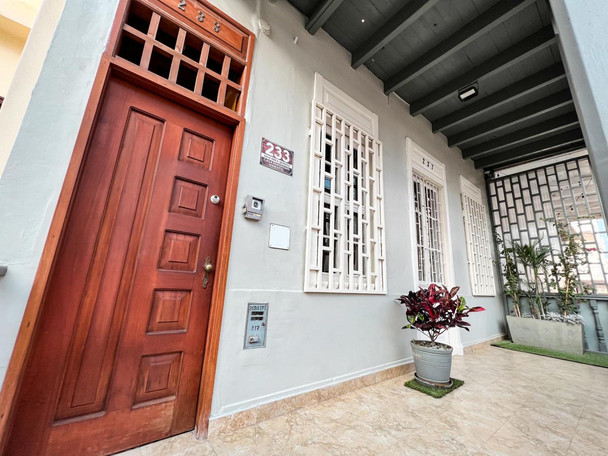 مبيت وإفطار Casa Huespedes بيمنتل المظهر الخارجي الصورة