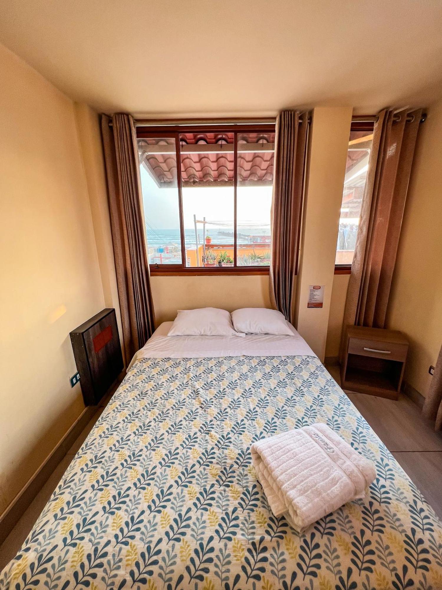 مبيت وإفطار Casa Huespedes بيمنتل المظهر الخارجي الصورة