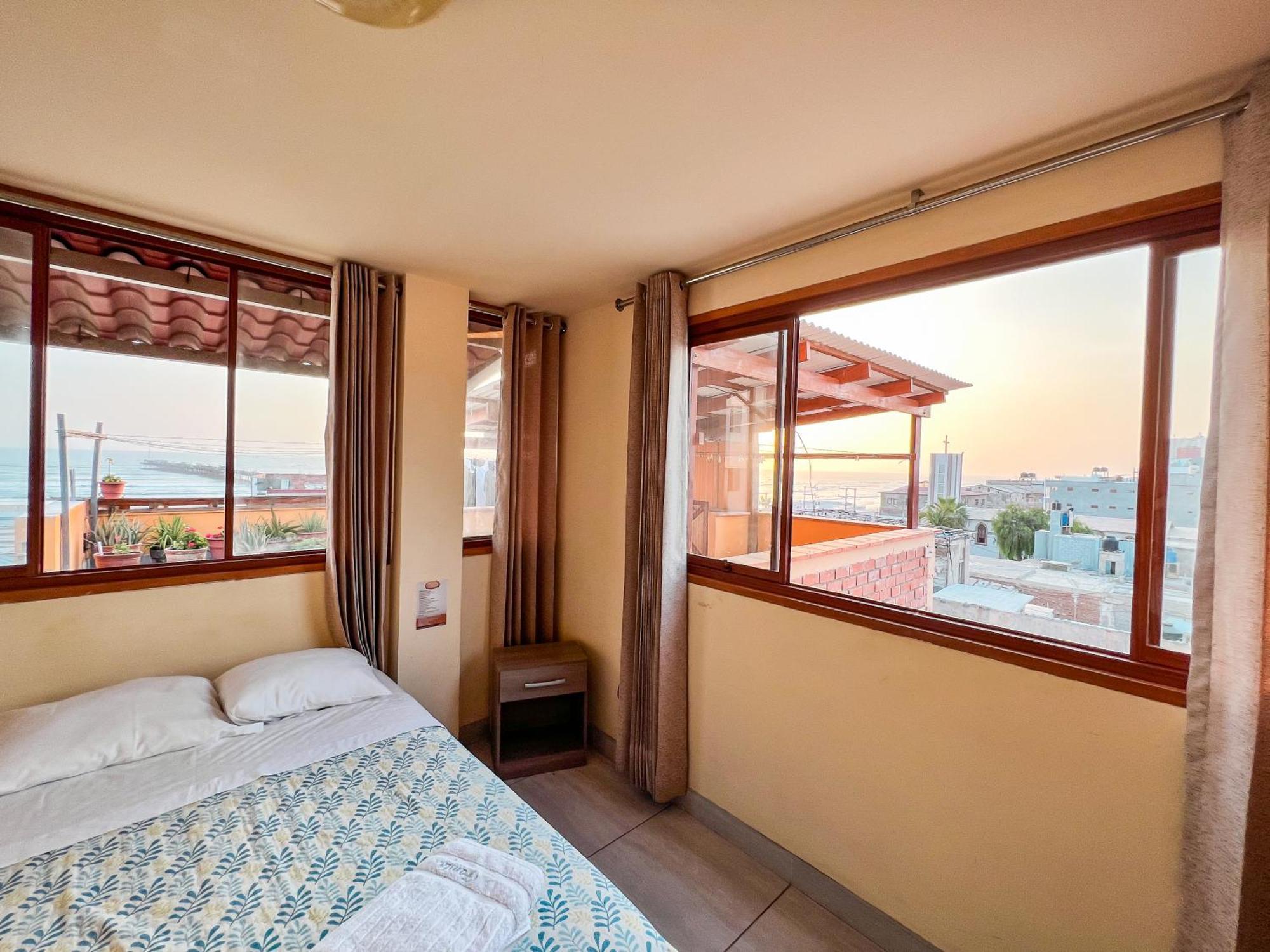 مبيت وإفطار Casa Huespedes بيمنتل المظهر الخارجي الصورة