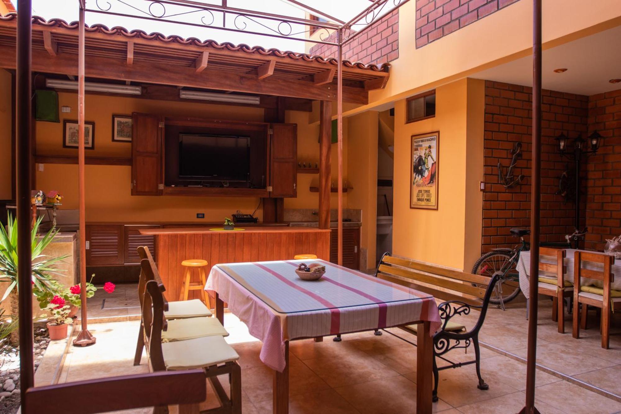 مبيت وإفطار Casa Huespedes بيمنتل المظهر الخارجي الصورة